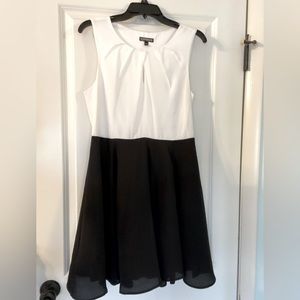 Sleeveless Express black and white dress